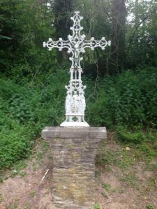 Fontaine Saint Fursy et le Calvaire